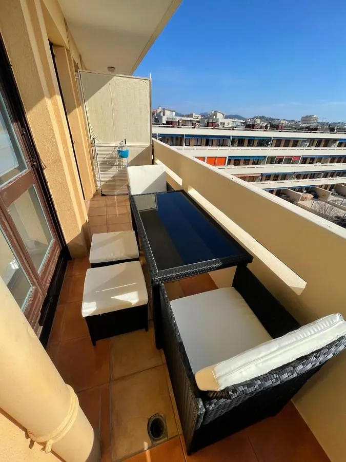 Frejus Plage - 50M2 Au Calme, Tout A Pieds Apartment