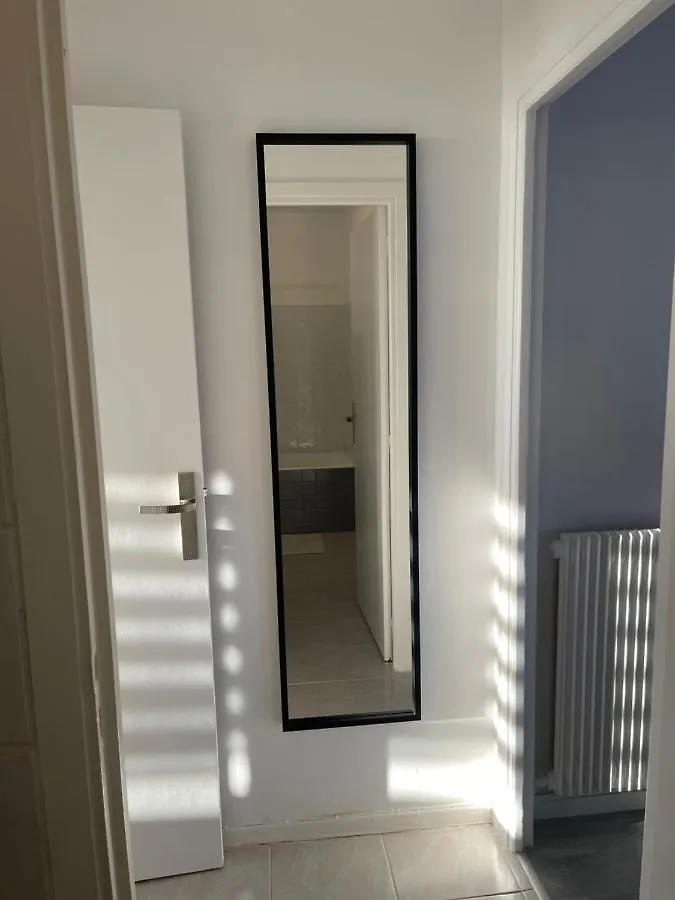 Frejus Plage - 50M2 Au Calme, Tout A Pieds Apartment